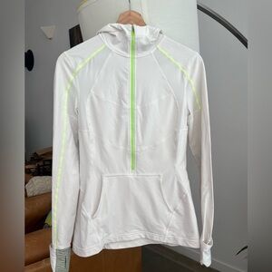 Lululemon White Hooded 1/2 Zip Pullover